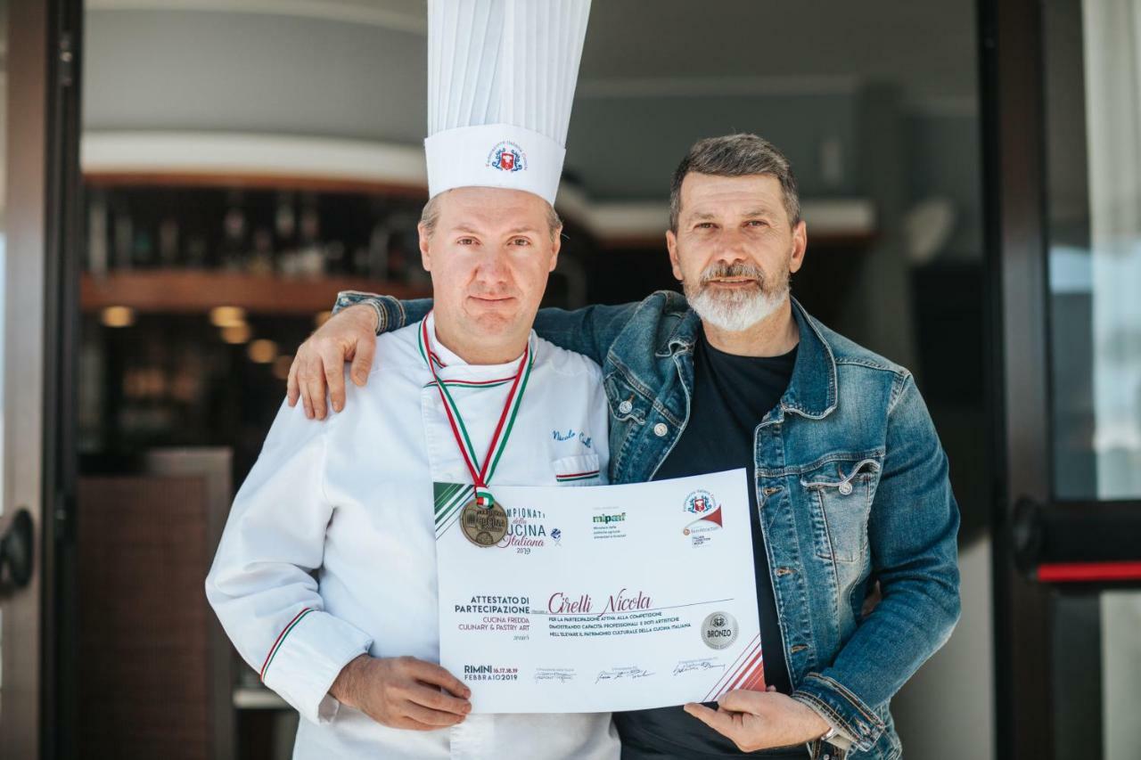 Hotel Luna Lignano Sabbiadoro Dış mekan fotoğraf