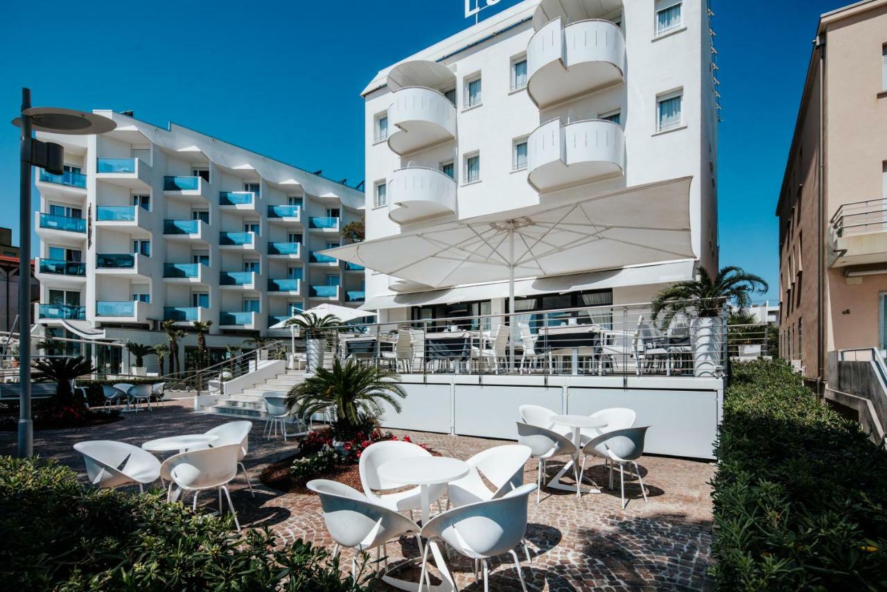 Hotel Luna Lignano Sabbiadoro Dış mekan fotoğraf